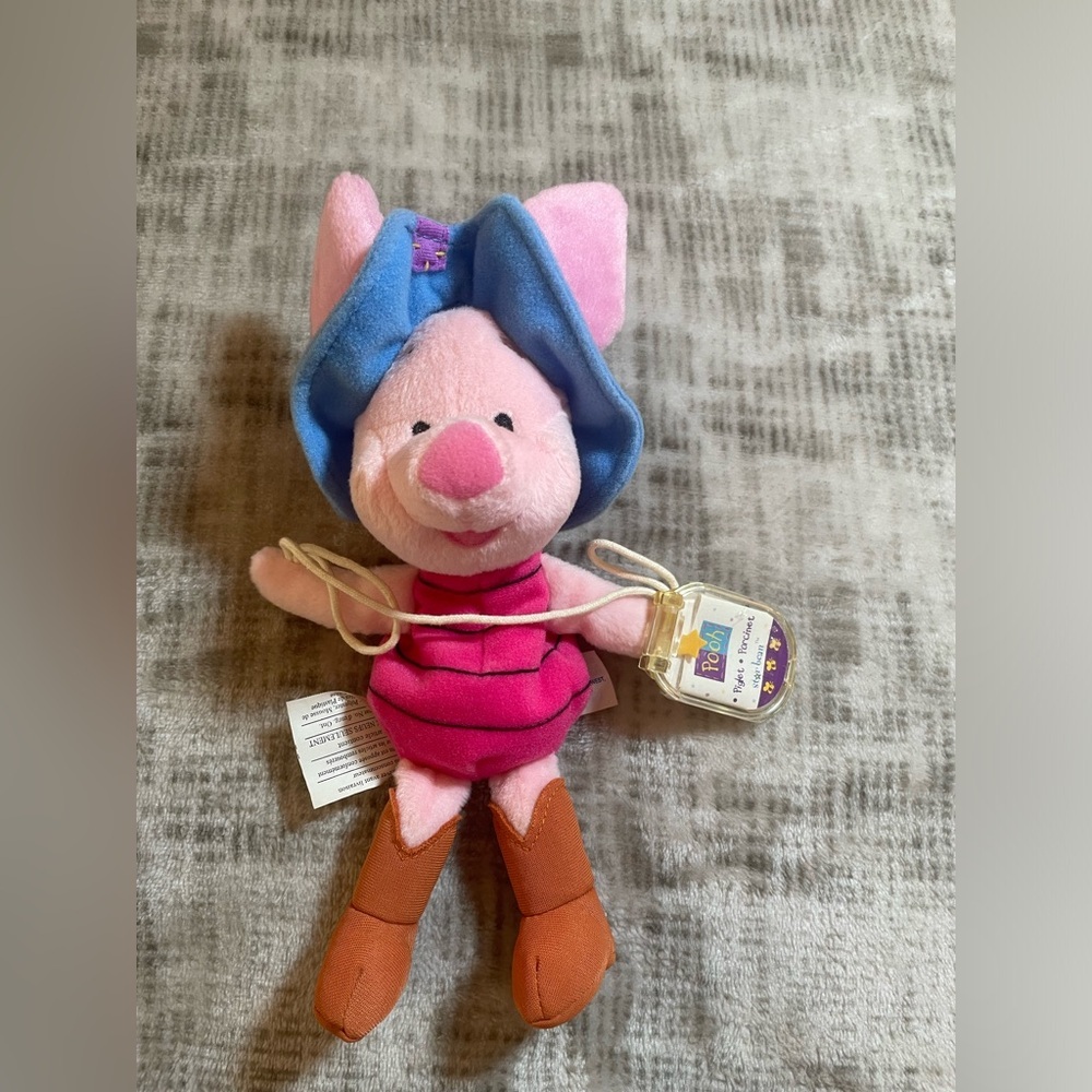 Disney Winnie The Pooh Lasso Roping Piglet 8” Plush Toystar Bean NWT